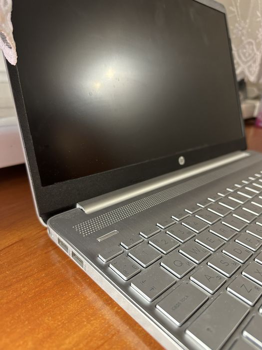 Ноутбук HP в ідеальному стані