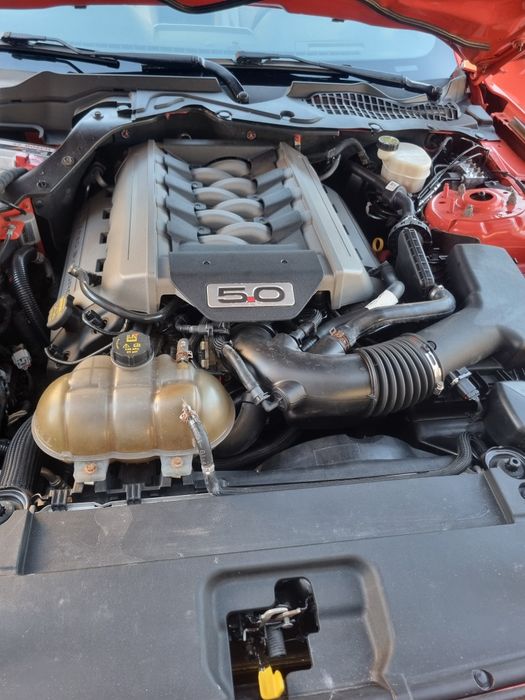 Sprzedam ford mustang 5.0 GT 2015r