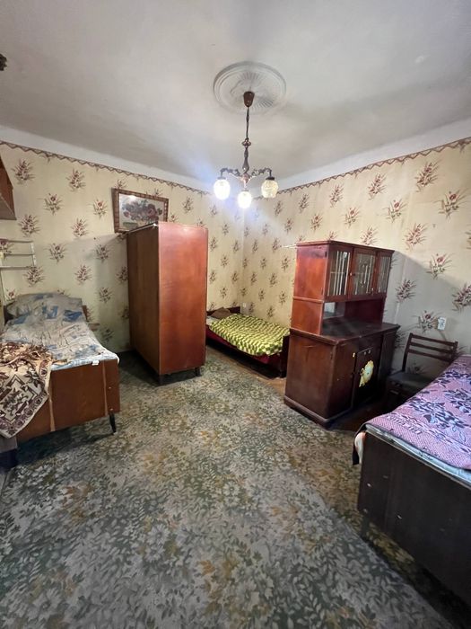 Продаж частини будинку + земельна ділянка Ворзель!