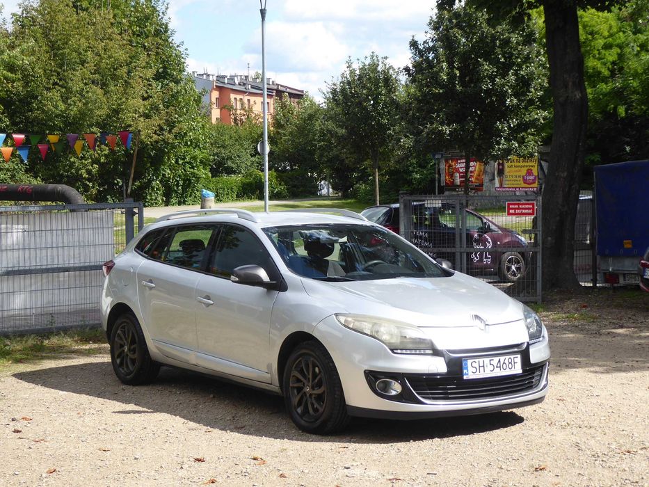 Renault Megane 1.6 Diesel, Krajowy, Nowe Opony, Bogate Wyposażenie