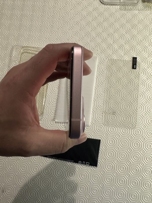 iPhone 15 Plus - Excelente estado