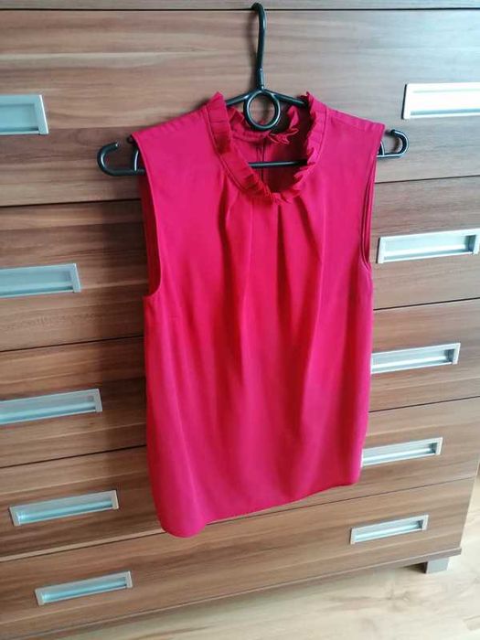 Śliczna koralowo-różowa bluzeczka ze stójką, rozm. XS/S