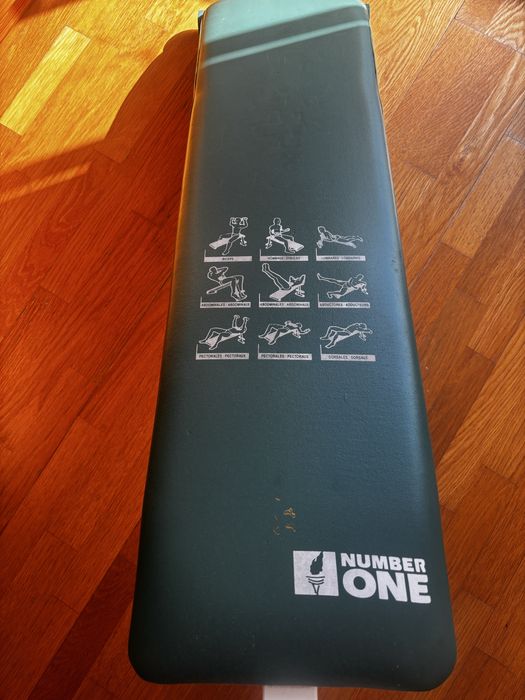 Banco de abdominais number one