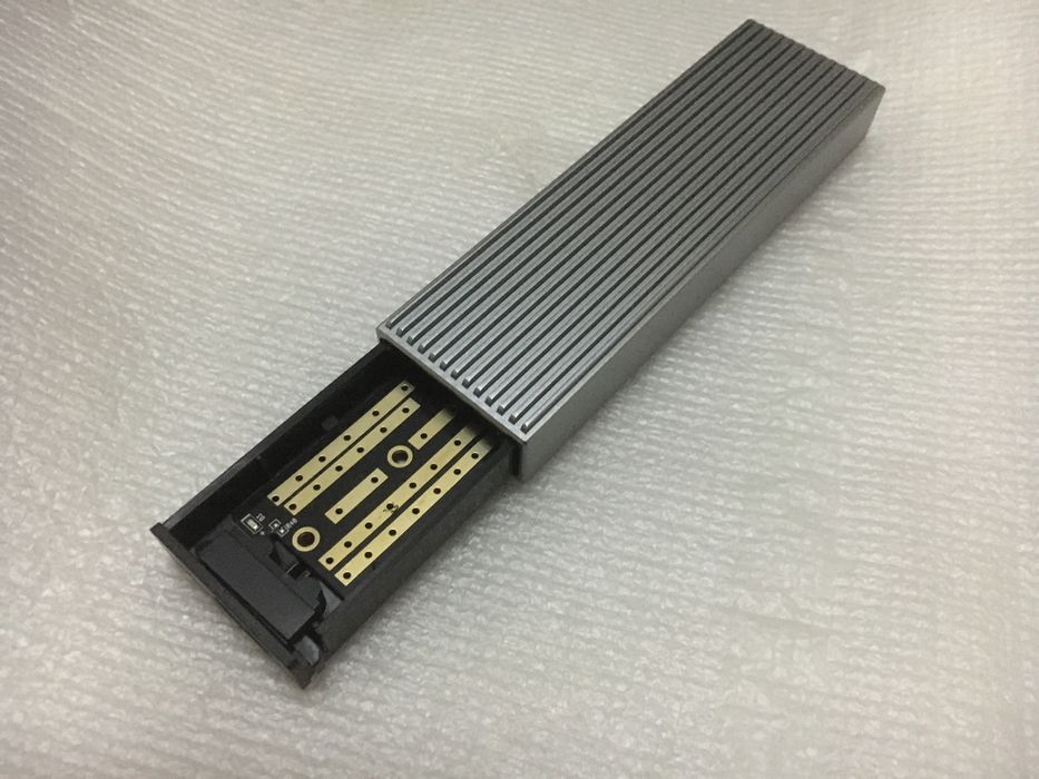 Caixa para disco SSD441860814820485122