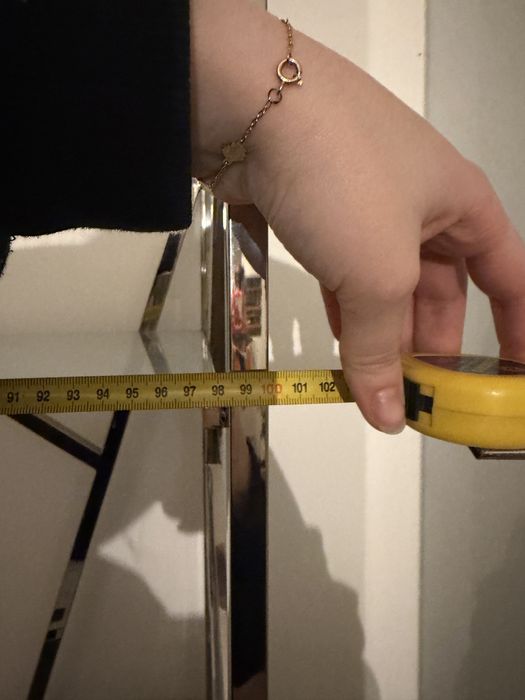 Estante em inox e vidro