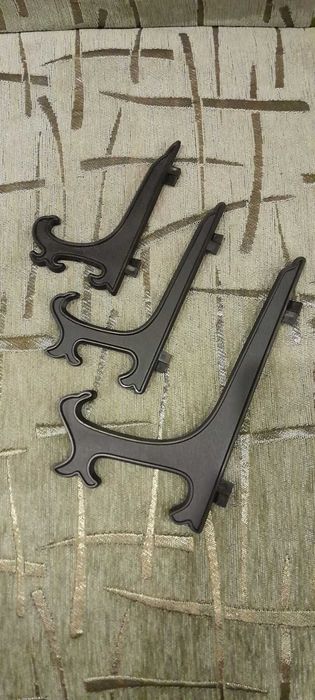 Подставки для декоративных тарелок продам