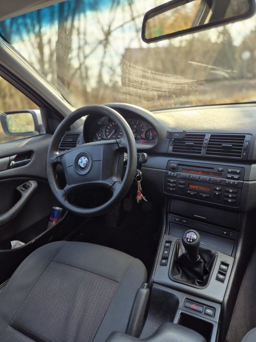 BMW E46 Polift 318i Sedan, katalizator, opłaty, elektryka, po stłuczce
