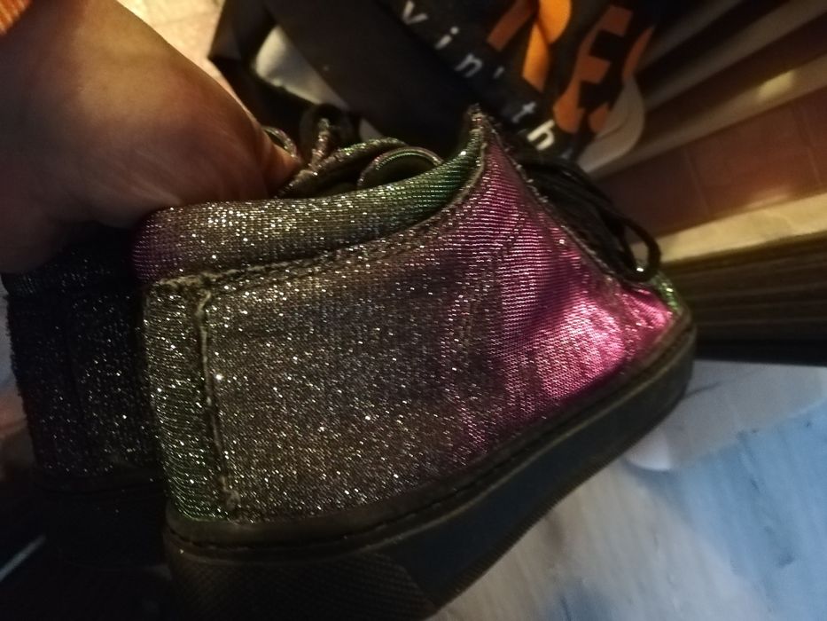 Buty sportowe kameleony 37,5