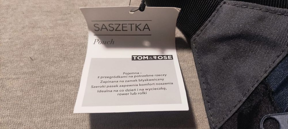Nowa saszetka nerka z metką