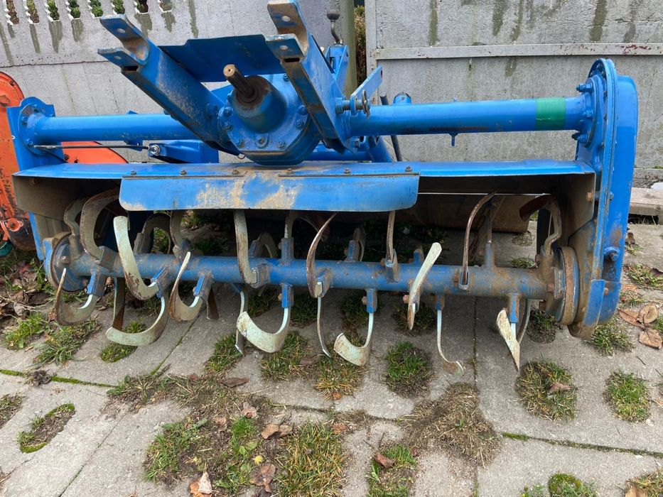 Mini traktorek Iseki ogrodniczy