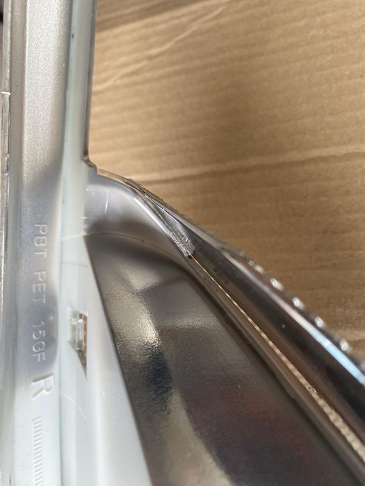 Рефлектор некелированый фары правой мерседес220