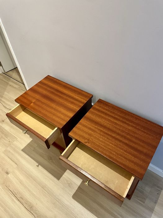 Mesinhas vintage  - Nogueira Restauradas