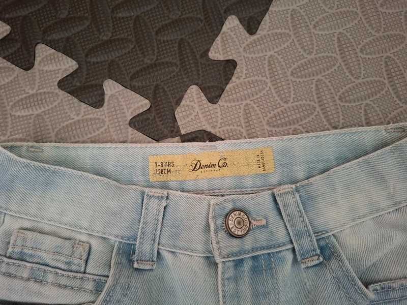 Calções de Ganga Primark (7-8 anos / 128 cm) Excelente Estado