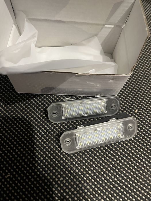 подсветка номера Volkswagen Transporter Caddy вантажівок