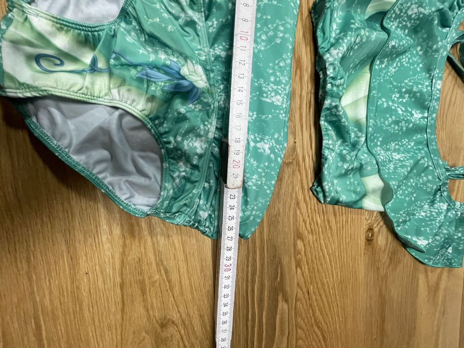 Strój kąpielowy 140 cm dla dziewczynki dwu częściowy zielony