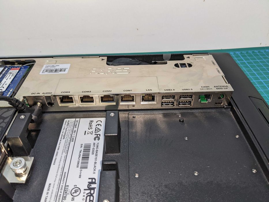 POS-термінал Aures Yuno 151 (J1900/4/120)4 ядра 4 потоки без підставки