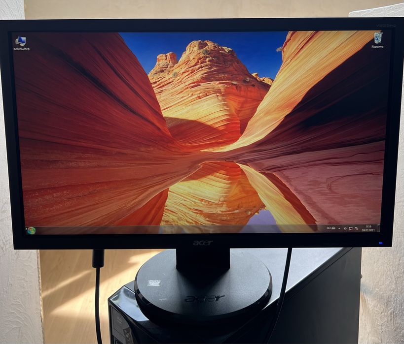 Монитор Acer v223HQ