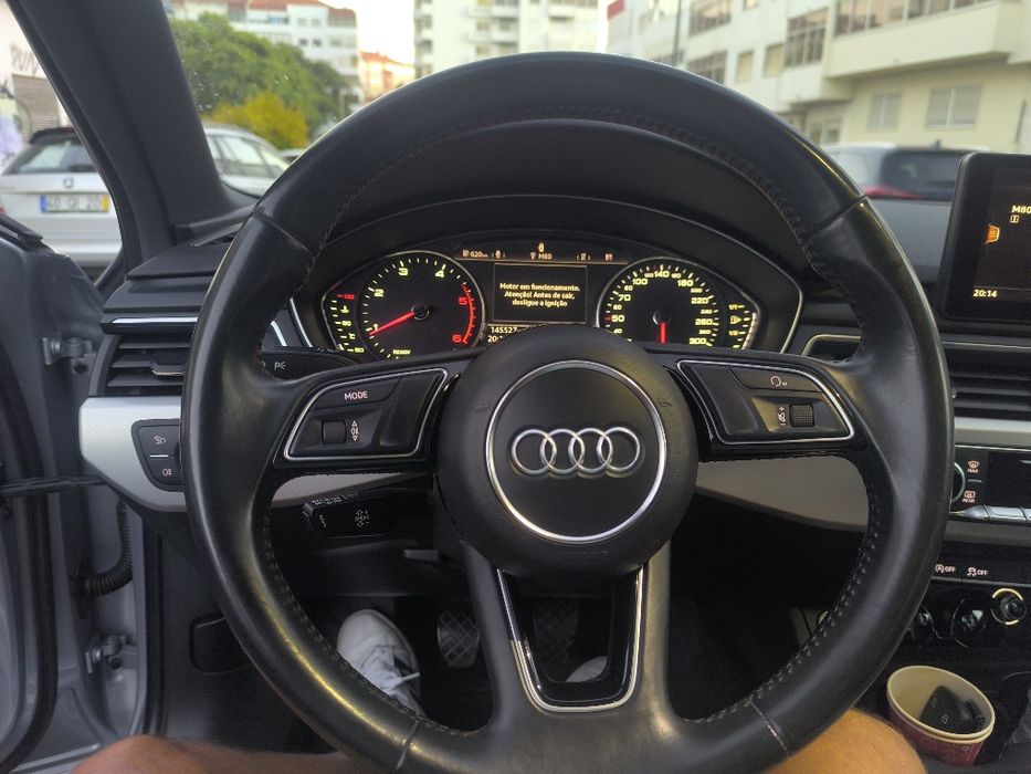 Audi A4 Avant tdi S line