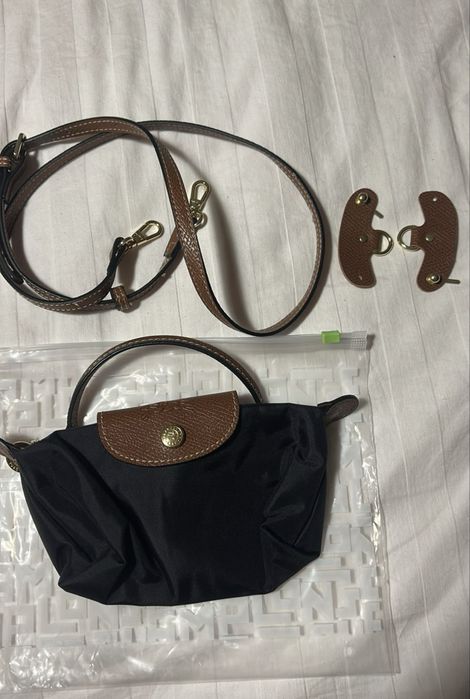 Longchamp S raramente usada preta