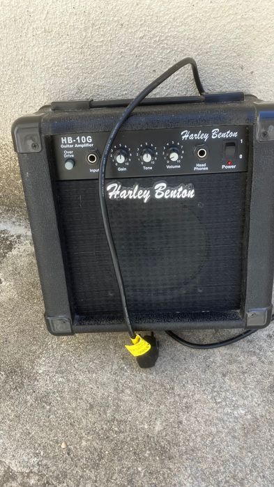 Amplificador harley benton 10 w