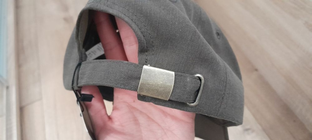 Nowa czapka z daszkiem Tagart