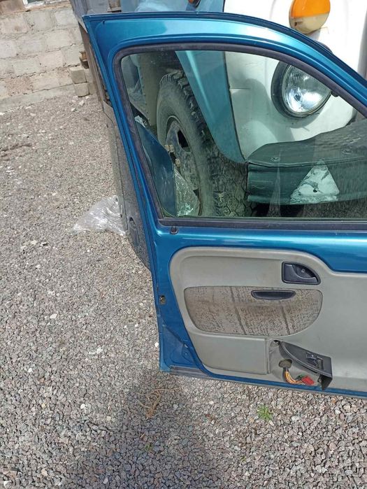 Двері до Reneul Kengo