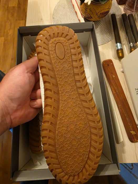 Białe eleganckie buty BRAVELLI sneakers nowe włoskie 41 skóra