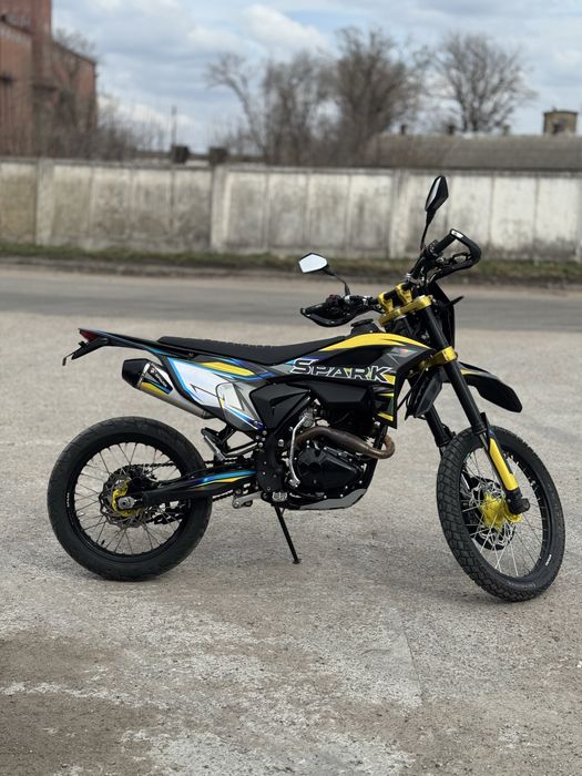 Продам Spark sp300-p1