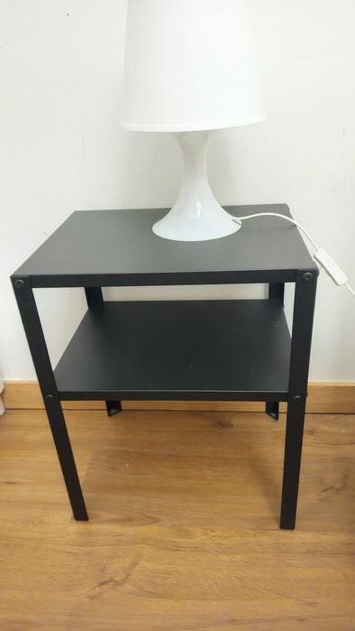 Mesa cabeceira IKEA