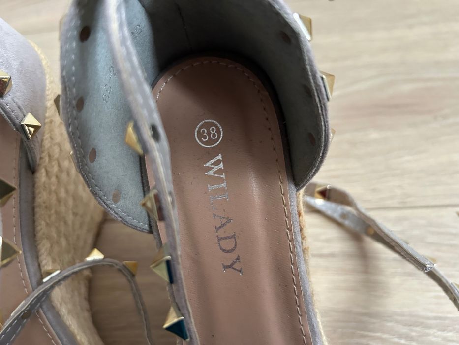 Espadryle z ozdobnym wiązaniem, r 38