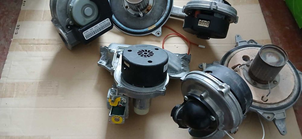 запчастини котла бош  будерус нефіт  viessmann турбіна  плата  вайлант