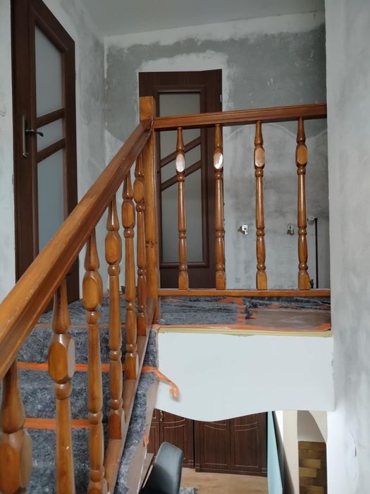 Balustrada schodowa drewniana