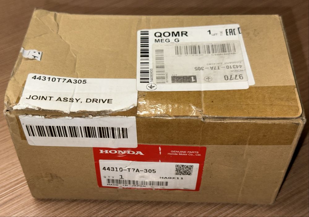 Хонда. Шарнір рівних кутових швидкостей (ШРКШ) 44310-T7A-305. Оригінал