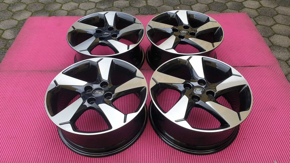 3589 - Jantes 17 4x108 Originais Ford Fiesta MK7 HJ, HF