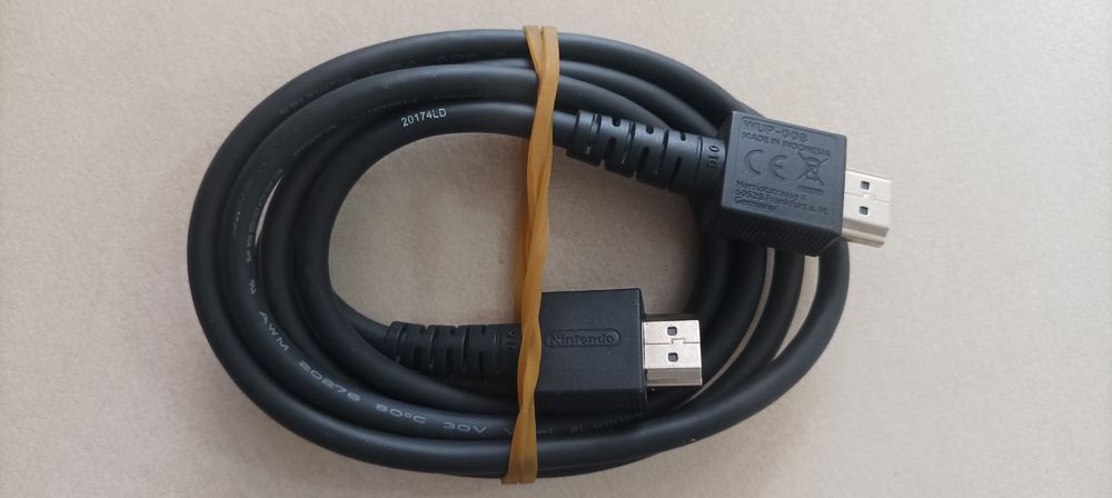 Quatro cabos HDMI TV e impressora
