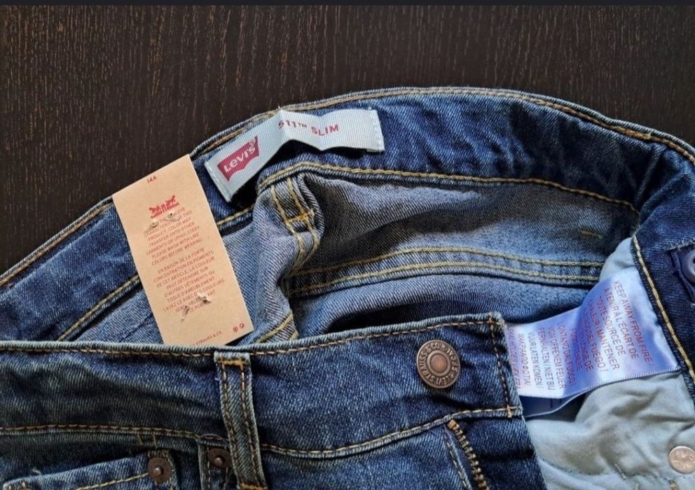 Calças de ganga Levi's Strauss de criança 14anos
