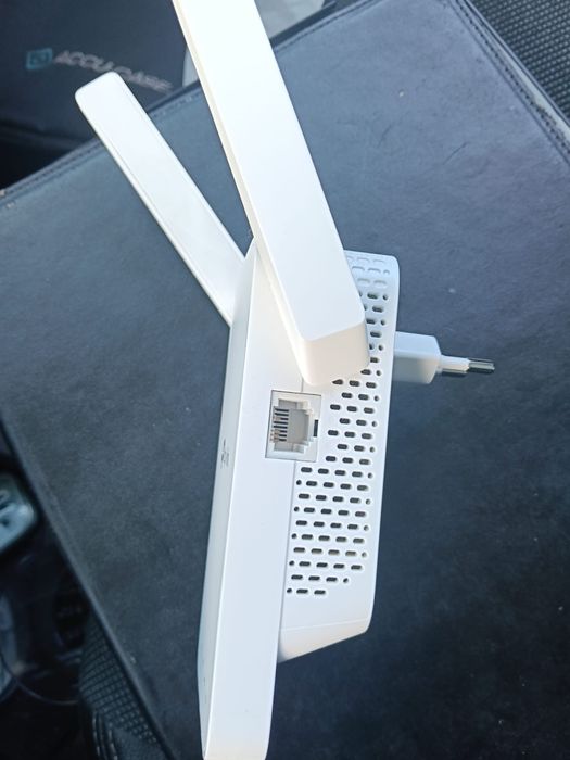 TP-Link AC1200 Wi-Fi Range Extender468752643759155204