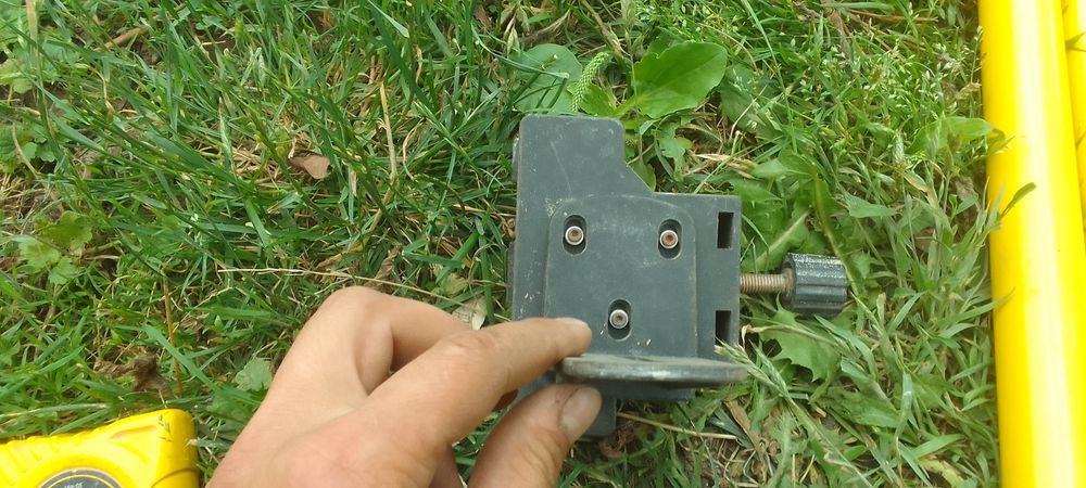 Штатив з кріпленням  для лазерного рівня
