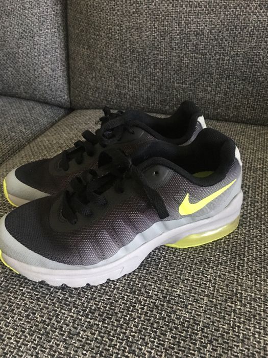 Buty Nike dla chłopca rozm 38