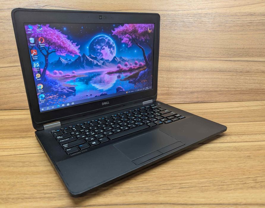 2341/Dell Latitude E7270/12,5"/Intel I5-6300U/240 GB SSD/RAM 8 GB/