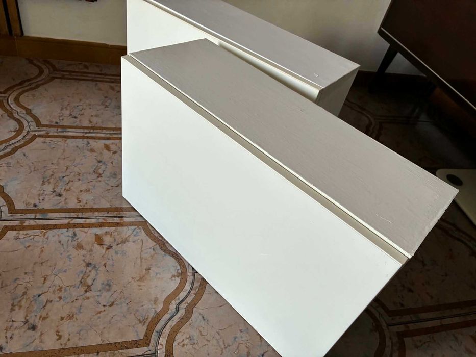 2 móveis IKEA c/portas lacadas