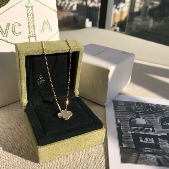 Підвіска подвеска золота ван клиф  van cleef arpels vintage alhambra pearl