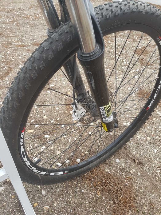 2 bicicletas BTT em bom estado