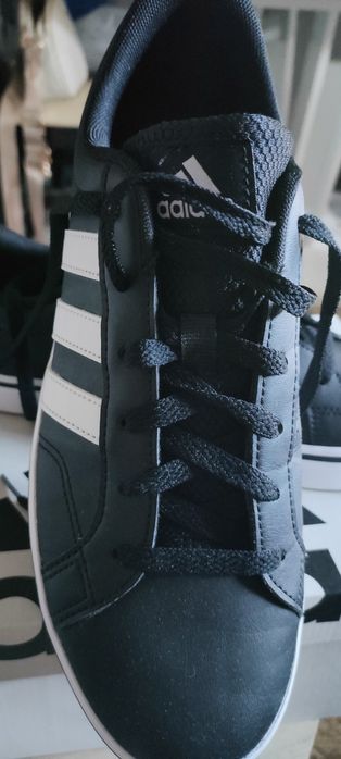 Sprzedam czarne adidasy Adidas