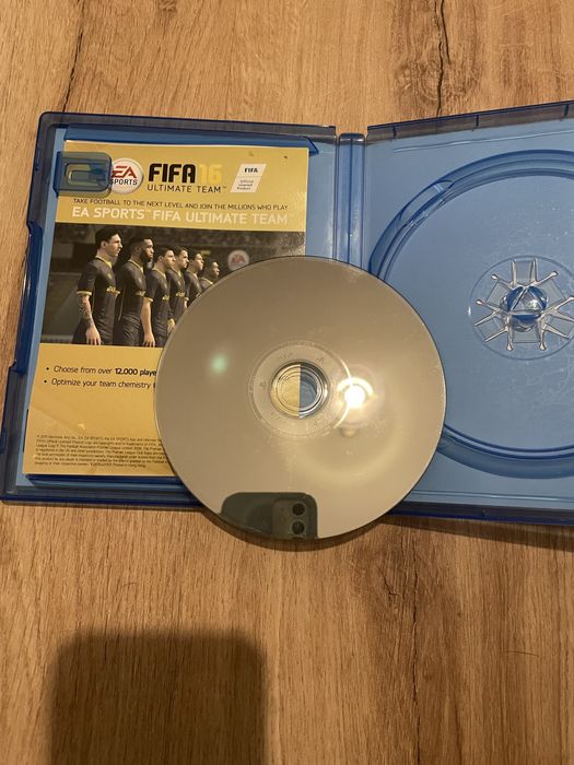FIFA 16 Game for PlayStation 4 (CIB)64751908180867122