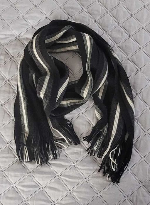 Avon szalik męski w paski