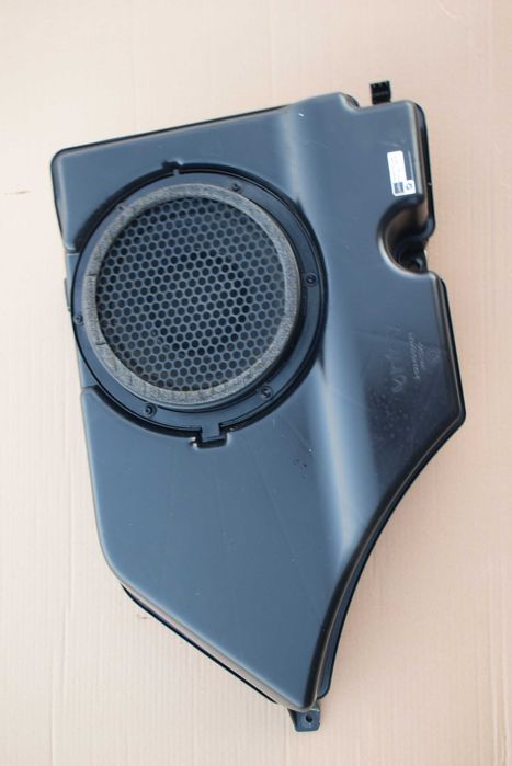 subwoofer głosnik DODGE NITRO 2.8 CRD 09R