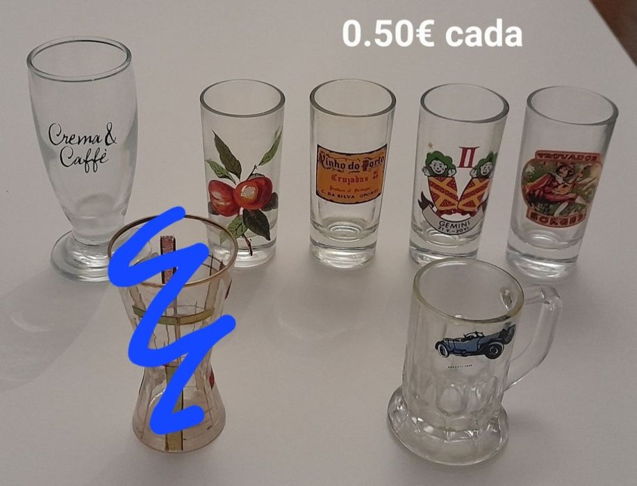 Variedade de copos