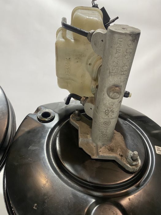 Вакуумний підсилювач гальм, гальмівний циліндр Фольцваген Гольф Плюс