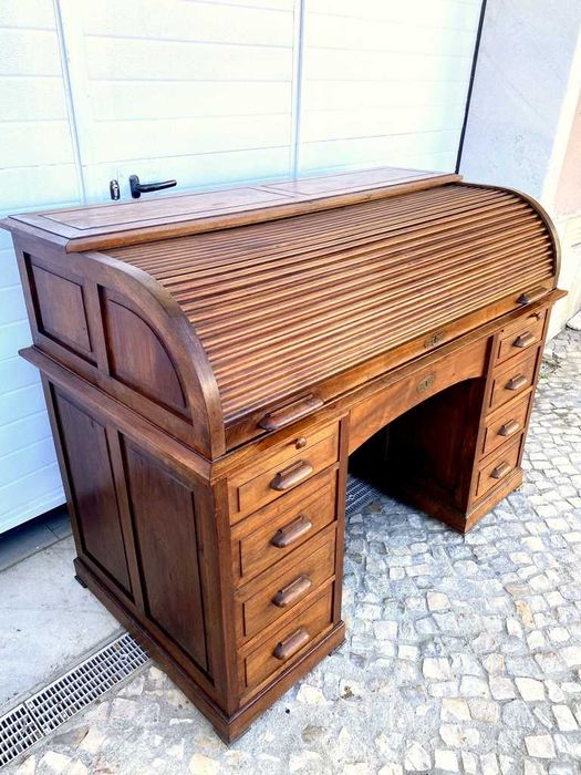 Secretária esteira olaio vintage 150comp x 79,5prof x 112alt